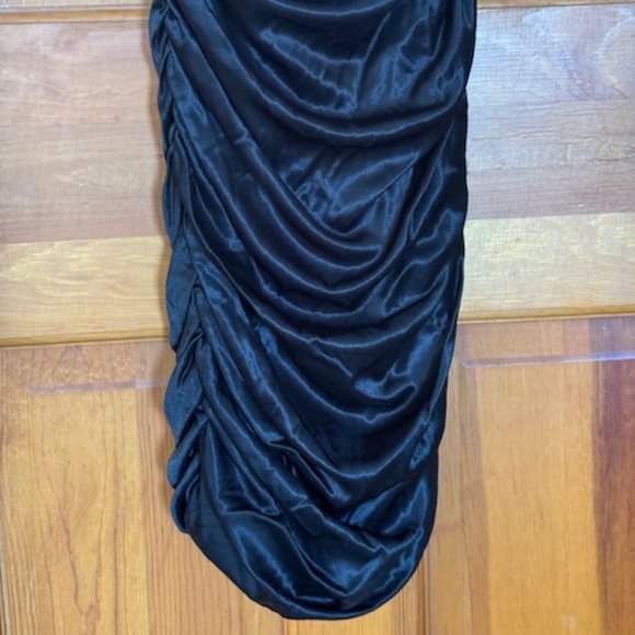 B. Smart Juniors Size 3 One Shoulder Cocktail Dress Black & Fuchsia Pink - Picture 2 of 7